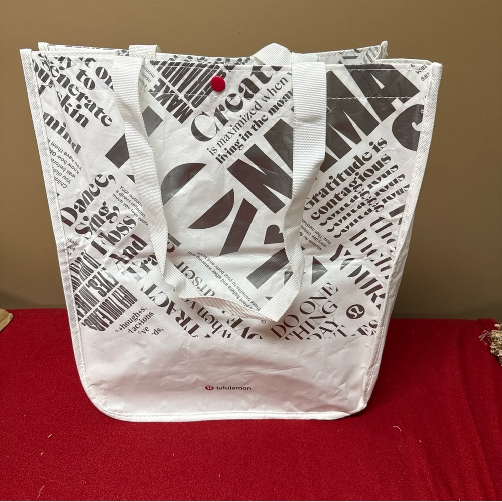 Lululemon Reusable Big Shopping Tote Bag White Silver 14x16x6” Snap Closure